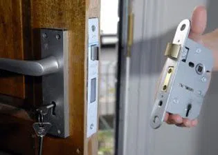 Devon CT Locksmith Store Devon, CT 203-544-2192